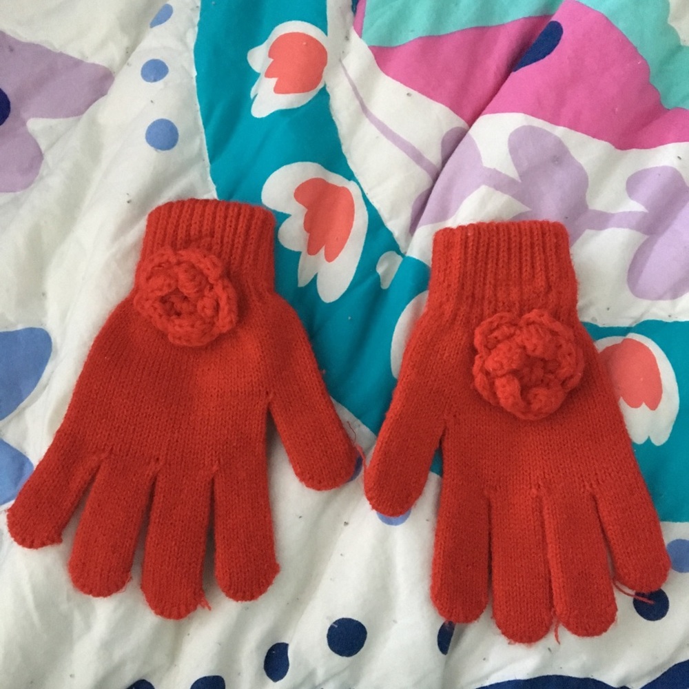 Gloves